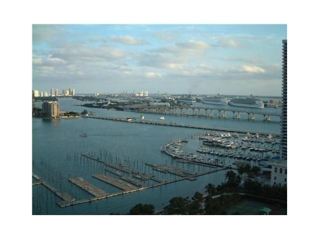 1800 N BAYSHORE DR # 2203, Miami, FL 33132