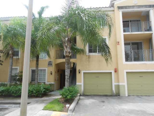 2440 E PRESERVE WY # 17-203, Hollywood, FL 33025