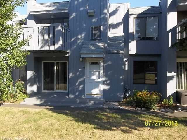 8 Birch Ln Unit H, New Haven, CT 06513