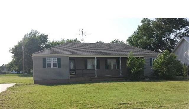 323 Morningside St, Norwich, KS 67118