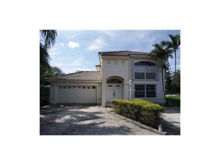 7770 SW 161 PL, Miami, FL 33193