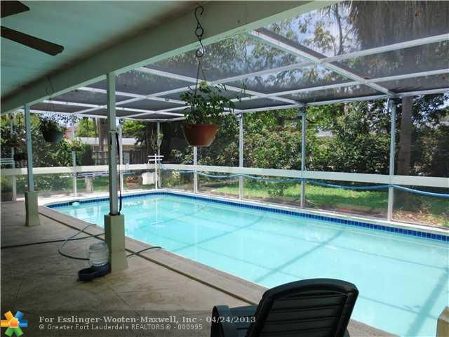 1460 NW 71ST AVE, Fort Lauderdale, FL 33313