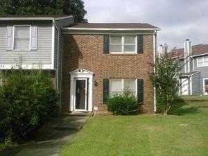 375a E Montcastle Drive, Greensboro, NC 27406