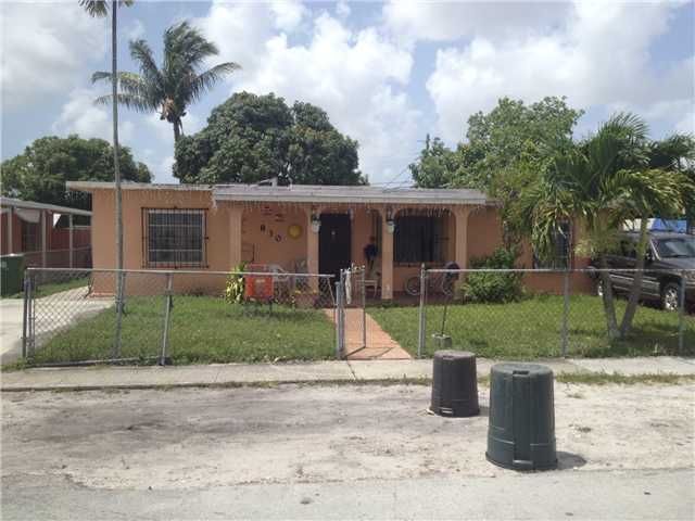 830 E 12 PL, Hialeah, FL 33010