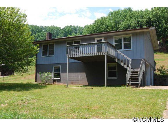 576 Underwood Cove Rd, Waynesville, NC 28786