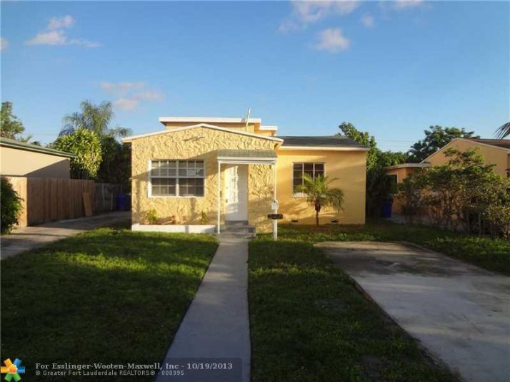 2455 FILLMORE ST # FRONT, Hollywood, FL 33020