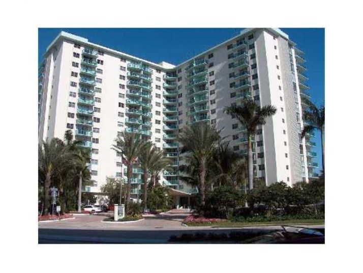 3901 S OCEAN DR  (SEASONAL) # 9H, Hollywood, FL 33019