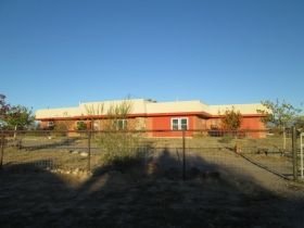 212 Howell St, Belen, NM 87002