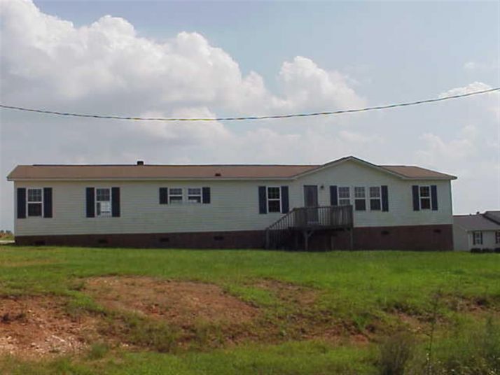 1431 Patterson Rd, Campobello, SC 29322