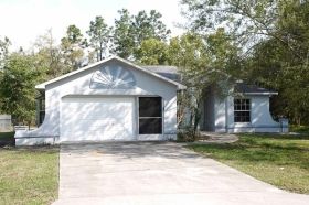 138 W Navarro Place, Dunnellon, FL 34434