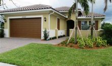 12038 NW 82ND ST Pompano Beach, FL 33076