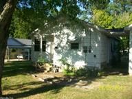 476 S 10th Avenue, Piggott, AR 72454