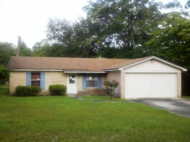 5787 Cypress Cir, Tallahassee, FL 32303