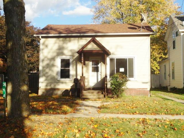 314 N Sheldon St, Charlotte, MI 48813