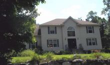 4 Woodland Hills Dr Sussex, NJ 07461