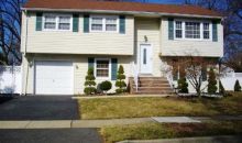 26 Nancy Ln Piscataway, NJ 08854