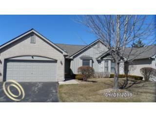 7290 Green Meadow Ln, Canton, MI 48187