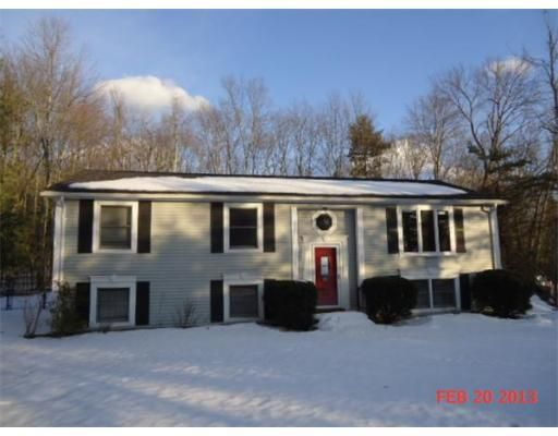 37 Saint John St, Palmer, MA 01069