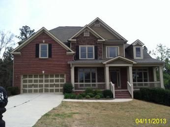 1026 Silver Thorne Dr, Loganville, GA 30052