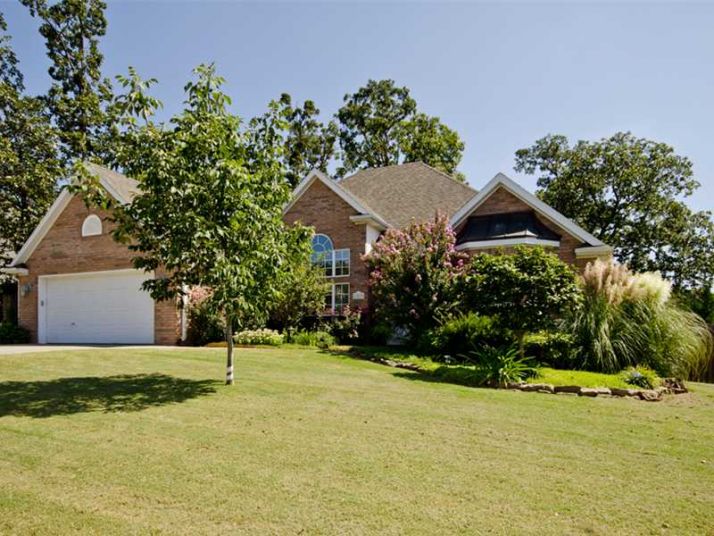 1723 S 41ST ST, Rogers, AR 72758