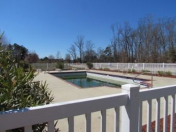 203 Lakeview Cove, Smithfield, VA 23430