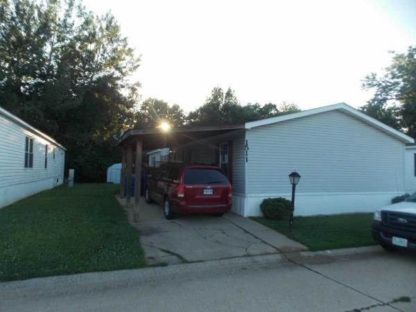 1511 Santa Maria, Saint Charles, MO 63303