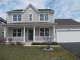 2771 Moraine Valley Rd, Wauconda, IL 60084