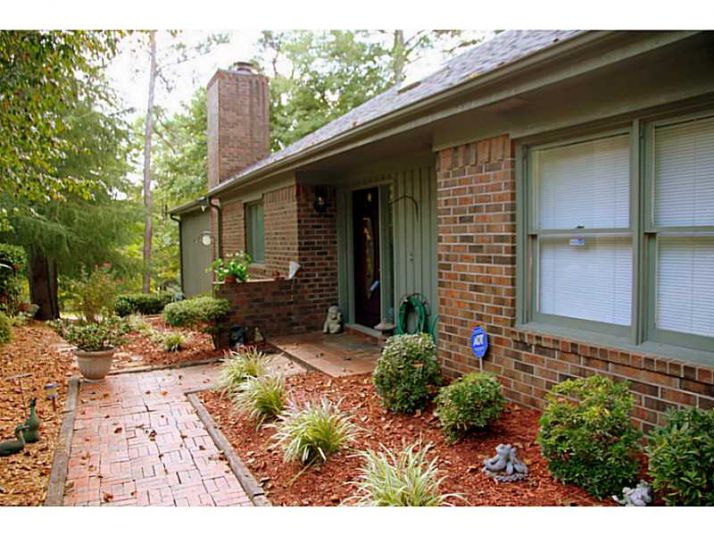 4193 Loch Highland Parkway Ne, Roswell, GA 30075