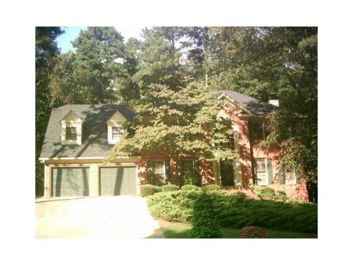 11135 Highfield Chase Drive, Duluth, GA 30097