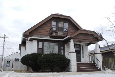 2521 W Layton Ave, Milwaukee, WI 53221