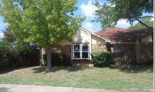 10311 Hillhouse Ln Dallas, TX 75227