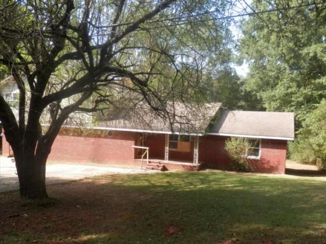 7400 Franklin Dr, Bessemer, AL 35023