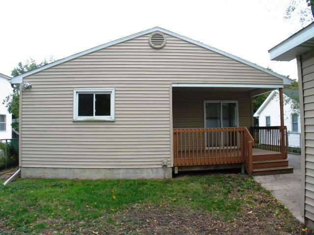 709 Fenton St, Lansing, MI 48910