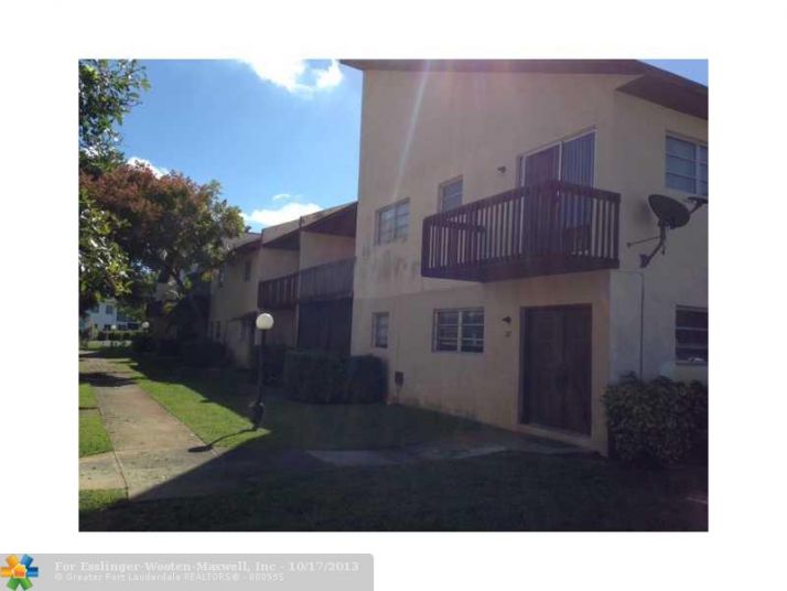 6605 WINFIELD BLVD # 27A, Pompano Beach, FL 33063