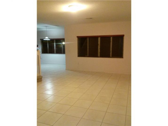 16350 SW 50 TE, Miami, FL 33185