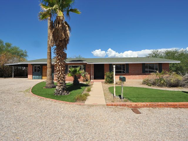 5541 E Hawthorne Street, Tucson, AZ 85711