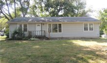 112 N Austin St Oak Grove, MO 64075