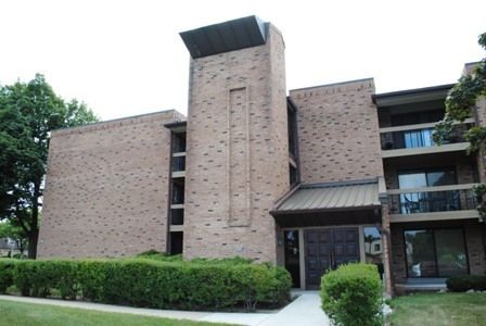 8735 N 72nd St Apt 306, Milwaukee, WI 53223