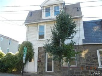 704 Hayes St, Bethlehem, PA 18015