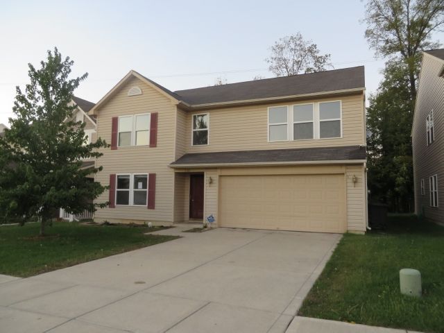 5743 Glass Chimney Ln, Indianapolis, IN 46235