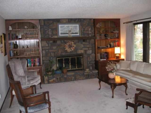 903 Baffy Drive Dr, Mountain Home, AR 72653