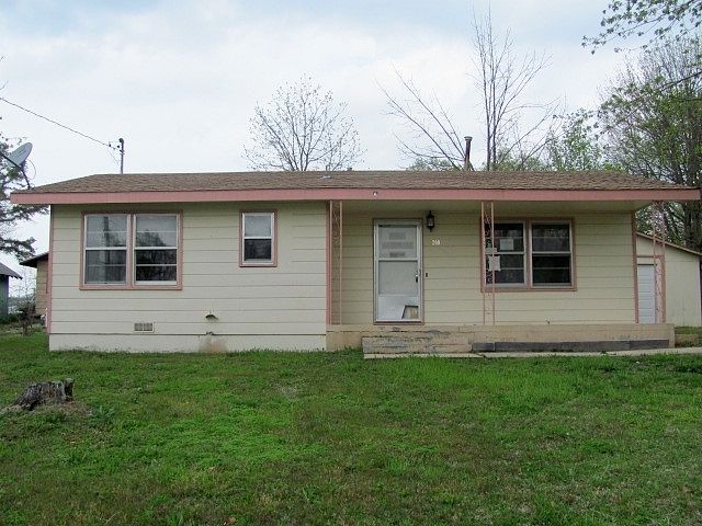 Nw 14Th Avenue, Ava, MO 65608