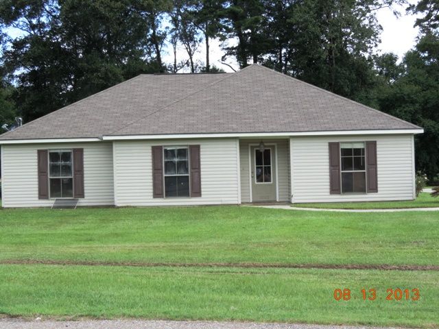 13301 Savannah Drive, Walker, LA 70785