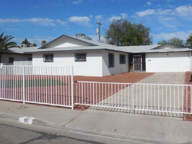 912 Count Wutzke Avenue, Las Vegas, NV 89119