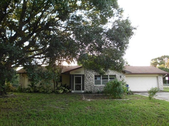 2507 Cartegena Ave, Fort Myers, FL 33905