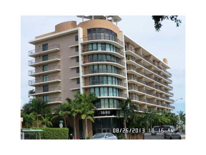 1690 SW 27 AV # 308, Miami, FL 33145