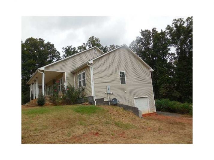 65 Blackberry Lane, Dawsonville, GA 30534