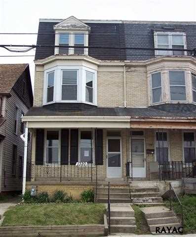 1320 W King St, York, PA 17404