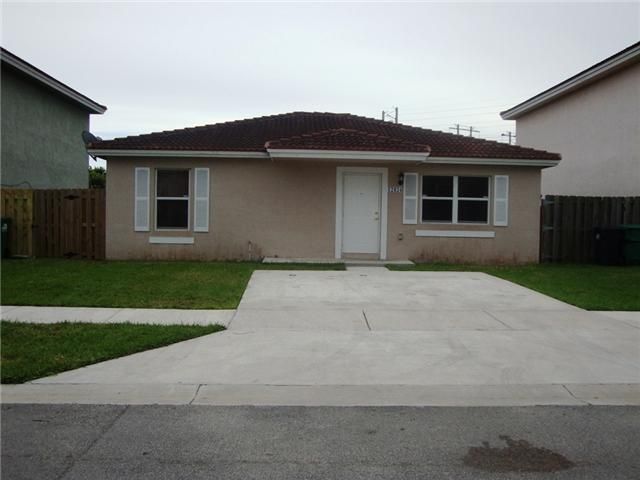 12824 SW 257 ST, Homestead, FL 33032