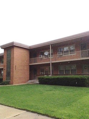 1437 Homestead Rd Apt 1, La Grange Park, IL 60526